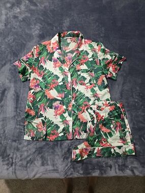 Victoria's Secret Tropical Hawaiian Satin Short Set Green and Pink